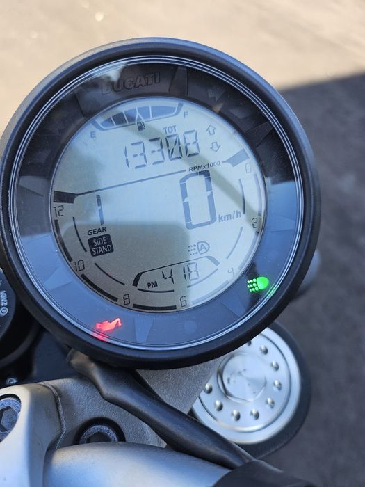 Ducati scrambler 800