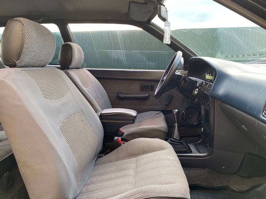 Продам Toyota Corolla E90 В Хорошем Состоянии