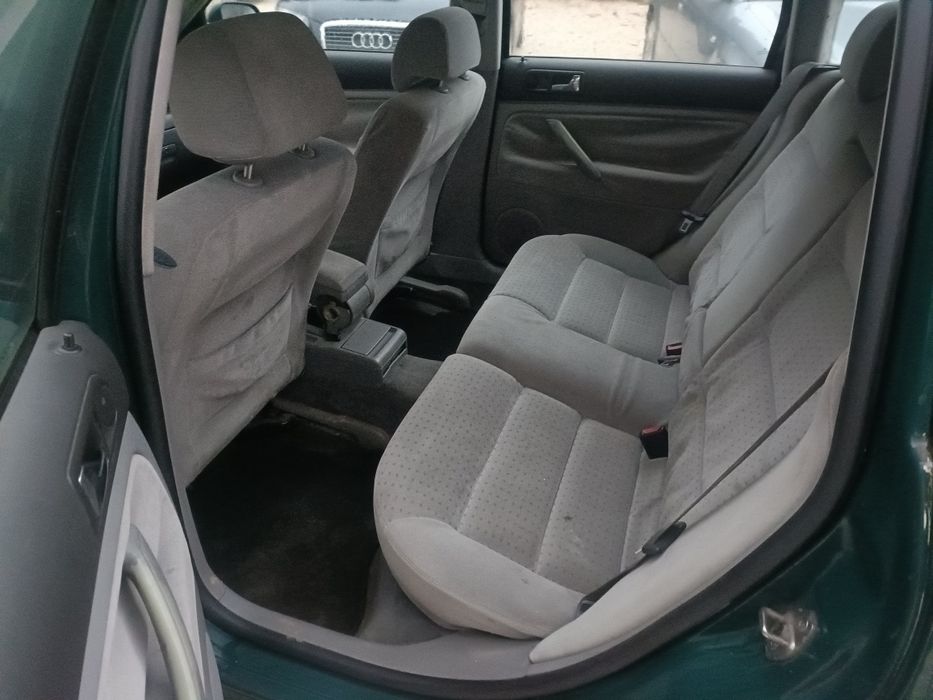 VW Passat  1.9 TDI  Climatronic opłaty do czerwca