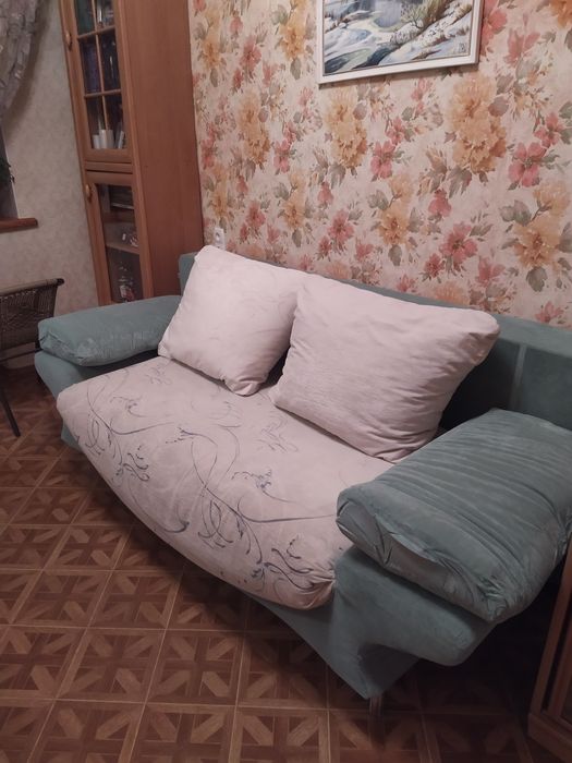 Продам кровать (диван)