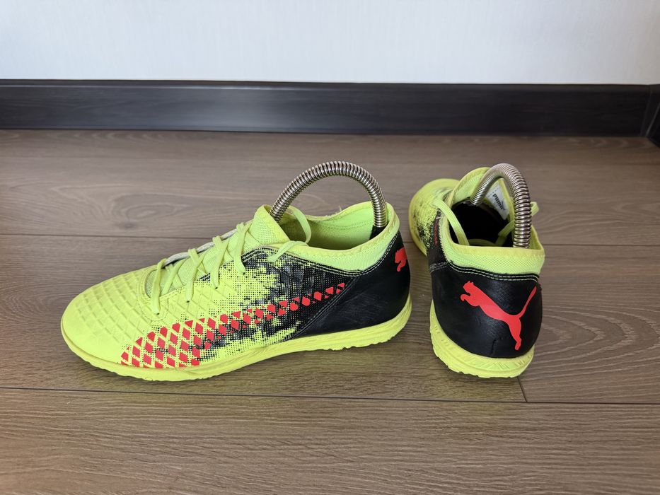 Сороконіжки Puma 38.5 розмір