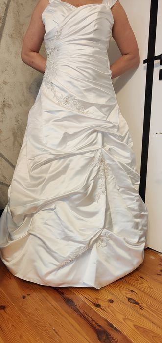 Suknia ślubna 38/40 sprzedamy/zamienimy