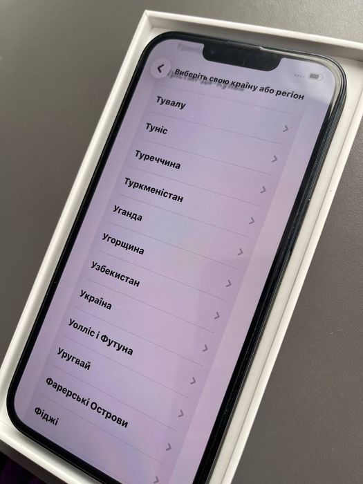 Продаю iPhone 13  б/у