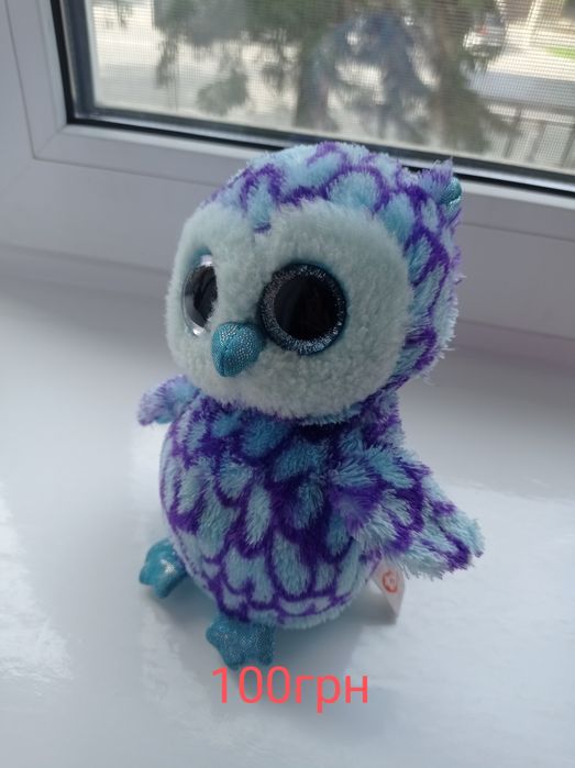 Іграшки з блискучими очима