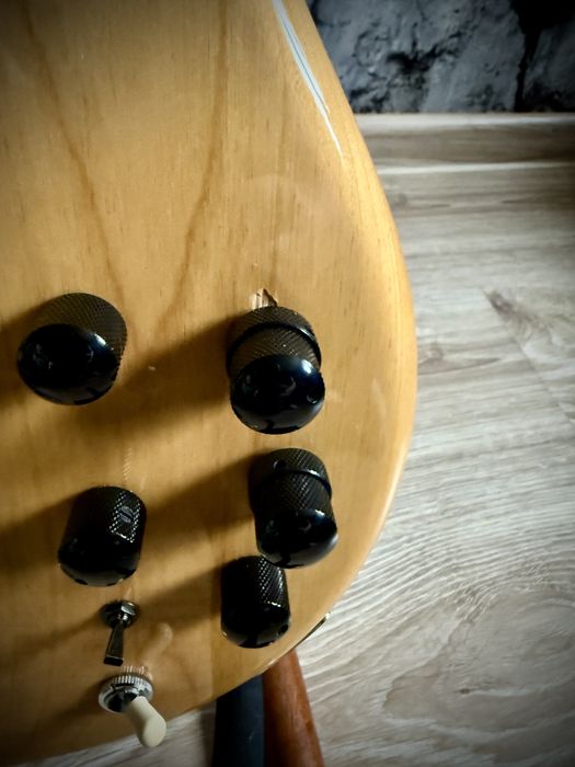 Gitara basowa lata 80-te Yamaha BB1100S + aktyw Noll ZAMIANA