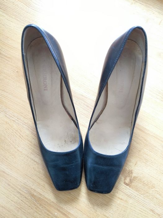 Szpilki czółenka Ferroni 40