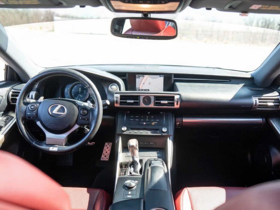 Lexus IS 250      2015