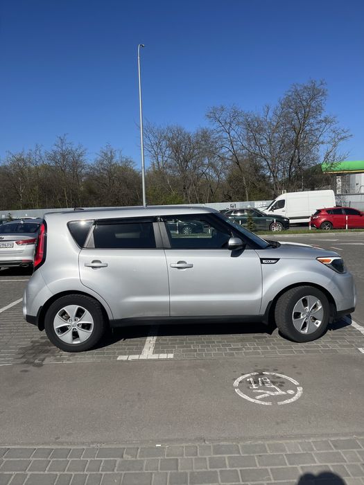 Продам киа соул kia soul 2017 1,6 80000 км