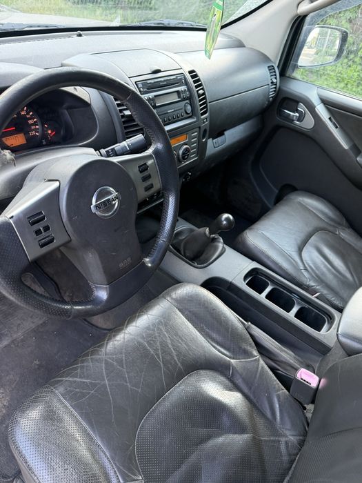 Пикап Nissan Navara D40 авто для ЗСУ