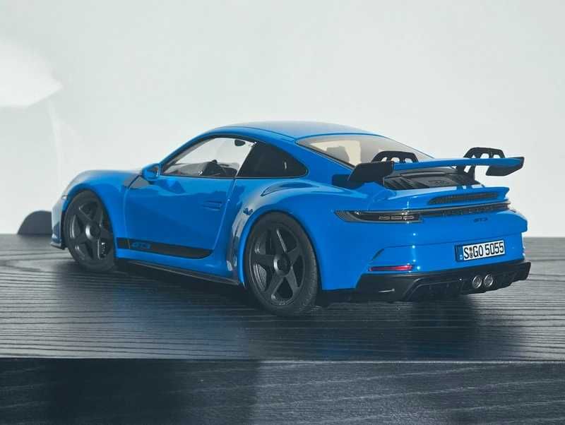 Porsche 911 GT3 (992.1) Norev Collectors 1:18 Custom