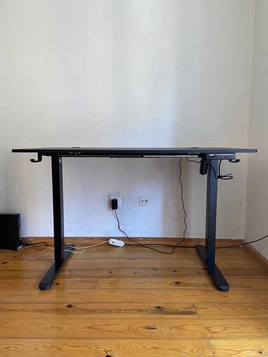 Estrutura de secretária elétrica ajustável em altura, ErGear Standing desk