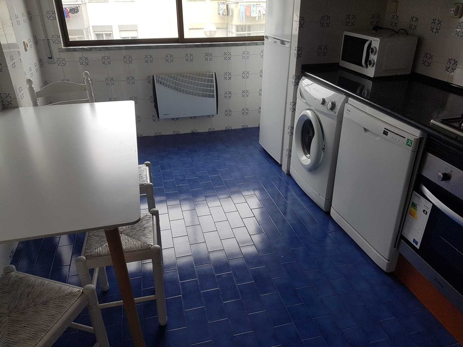 Apartamento T1 mobilado na Praceta Diogo Cão - COIMBRA