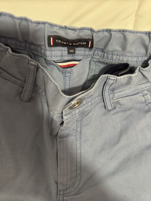 Calcas marca Tommy hilfinger 9 anos