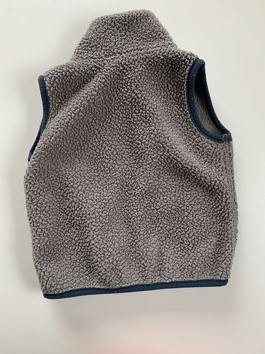 Флісова жилетка Carters 9-18 м унісекс