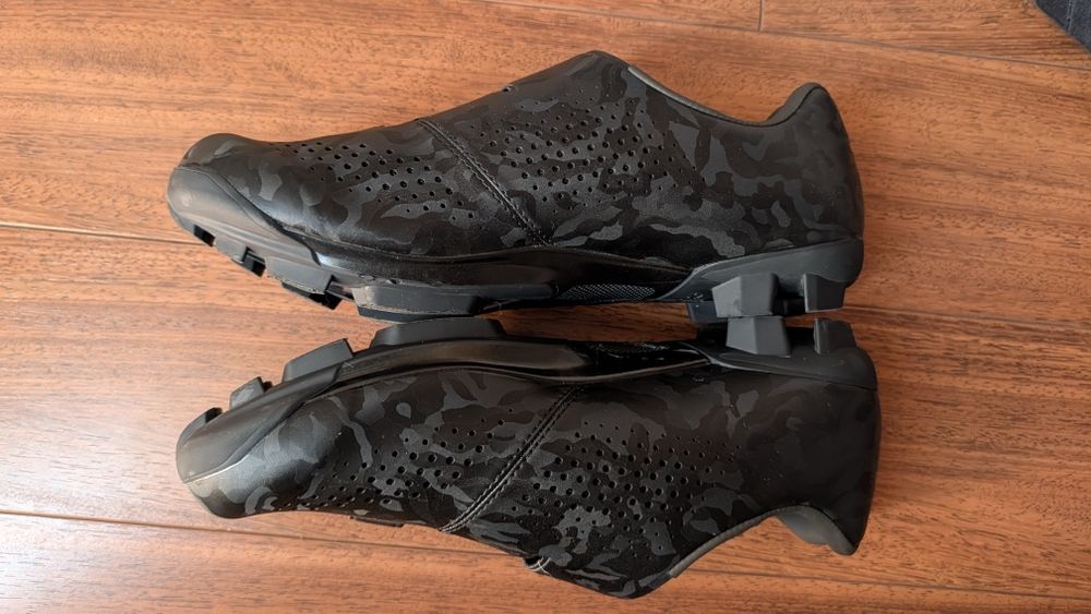Sapatos Gravel Shimano semi novos