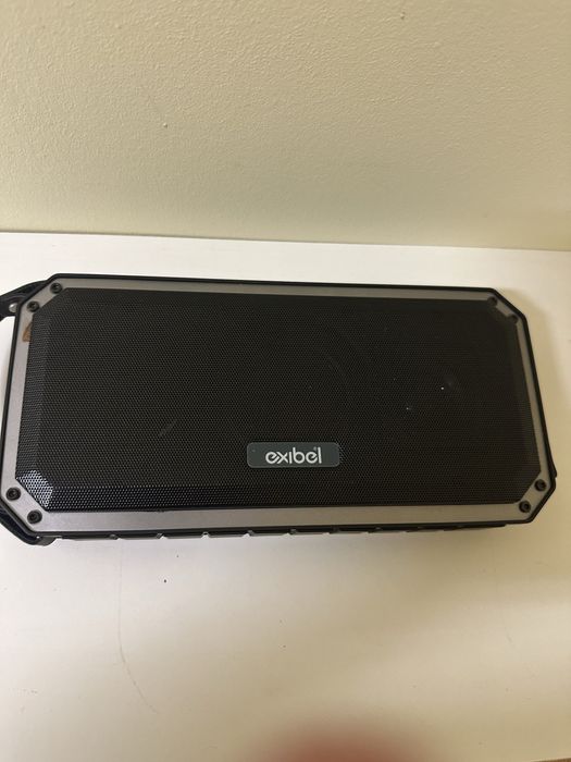 портативної Bluetooth-колонки Exibel BX210.