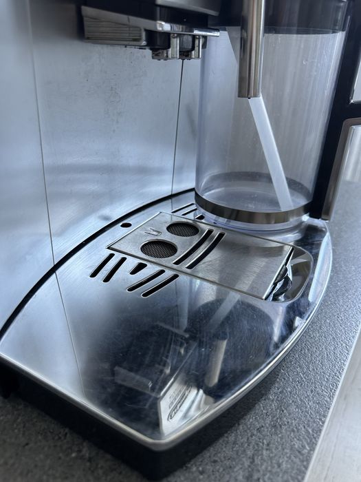 Кавоварка DeLonghi perfecto cappuccino кофемашина кавовий апарат