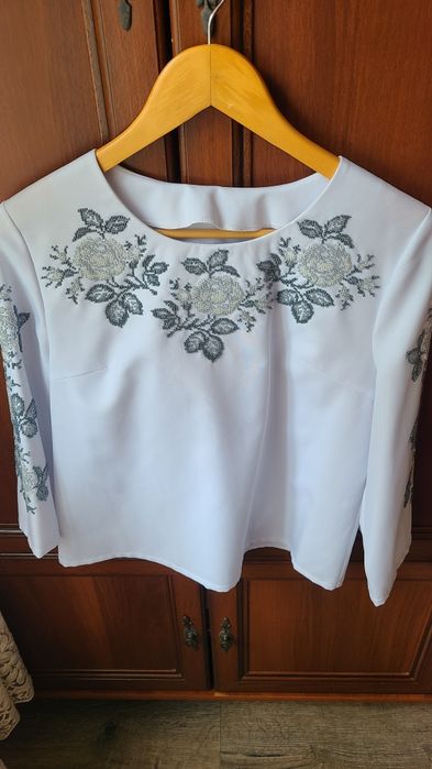 Вишита сорочка для дівчинки