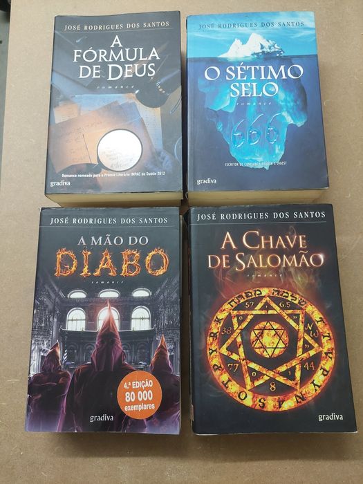 Livros de vários autores