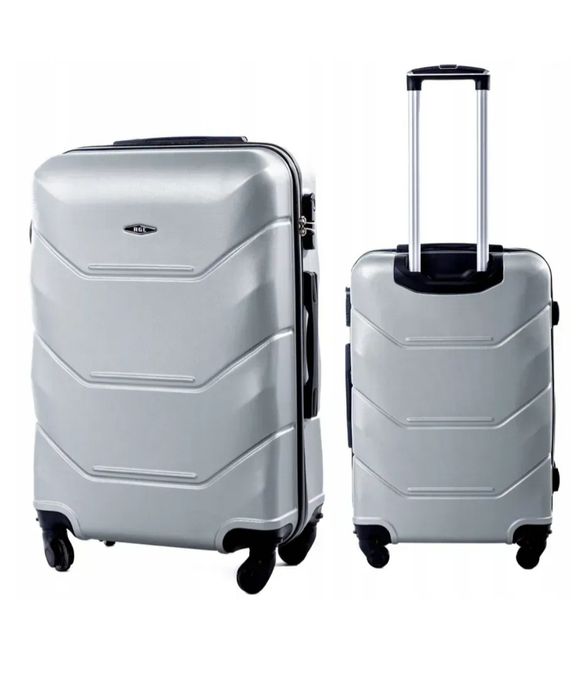 Валіза розмір L .