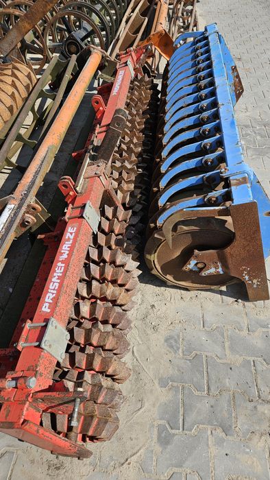 Wał Packera kruszący ciężki kolczasty 4m 2x2m 3m rurowy Guttler 2,5m