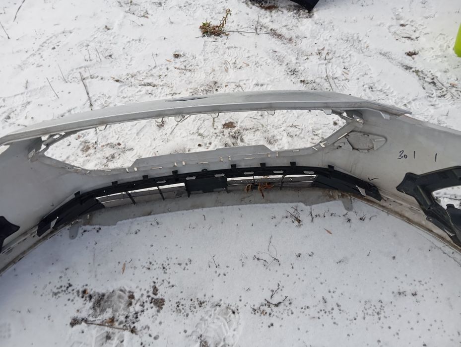 Zderzak przedni przód Ford Focus MK4 Oryginał