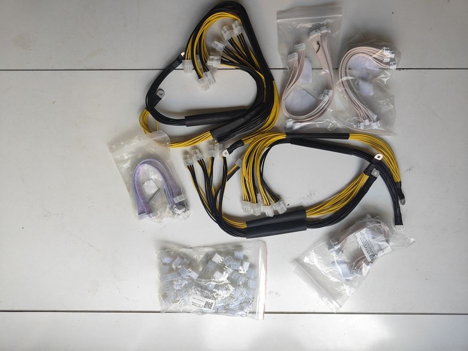 Fontes Antminer e peças para Manutenção Antminer