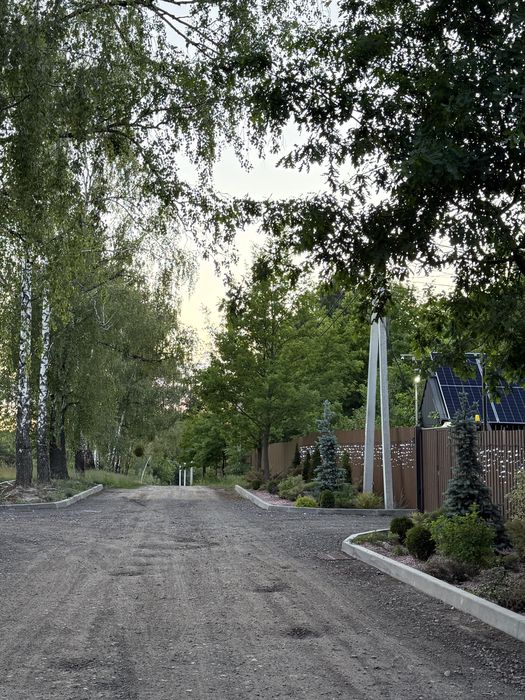 Ділянка біля лісу та озера | КМ Оклахома | 15 км від Києва | закрите містечко | Заходь
