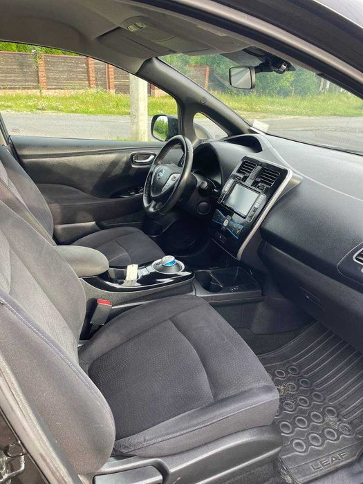 Nissan leaf Acenta 24 кВт. 2014 р., SOH = 89.5%