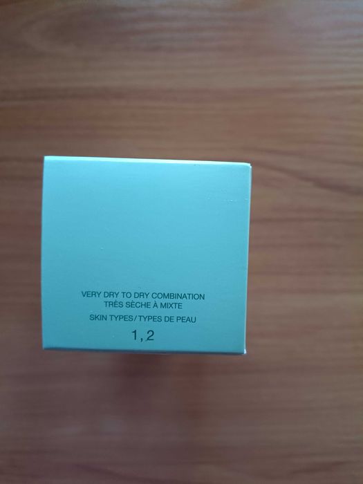 Dramatically Different Moisturizing Lotion +