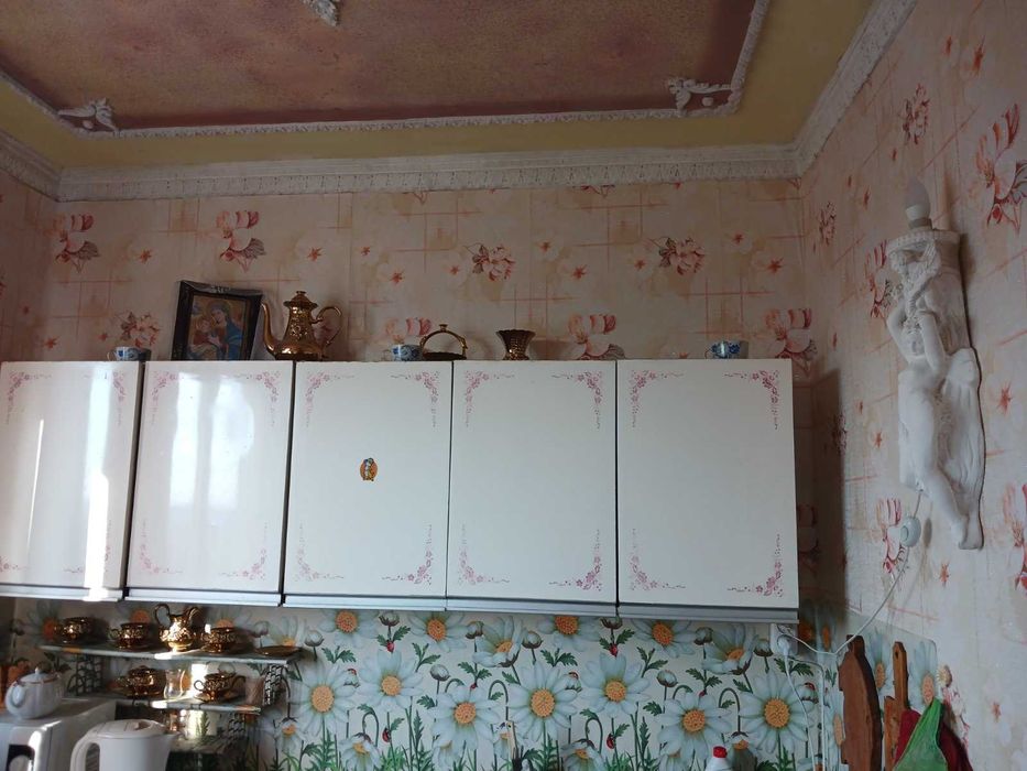 Продам 3-комн кв, метро Алексеевская ,16 этажка 36000 т