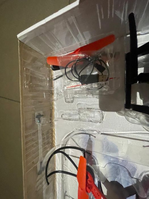 Drone usado e bateria viciada