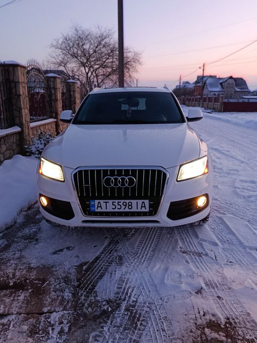 Audi Q5  Premium Plus 2015  3.0 tdi. Власне обслужена авто.