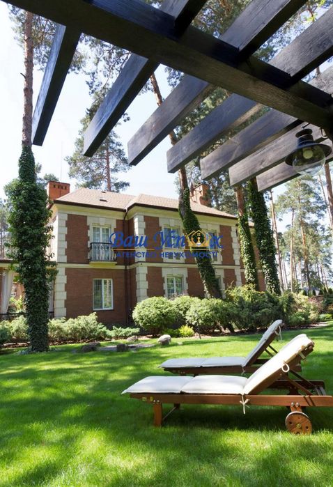 Продажа дома в лесу в городке с озером ,  село Романков.