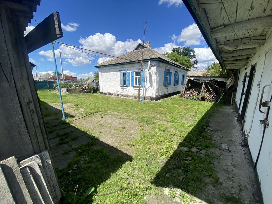 Будинок 105 м² з газом, скважиною та 60 сотками (Золотоніський район) ТОРГ