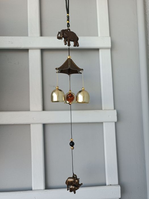 Dzwonki wiatrowe, dzwonki