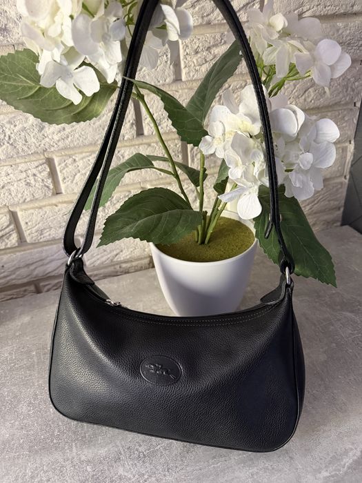Вінтажна номерна шкіряна сумочка -багет від Longchamp 1948