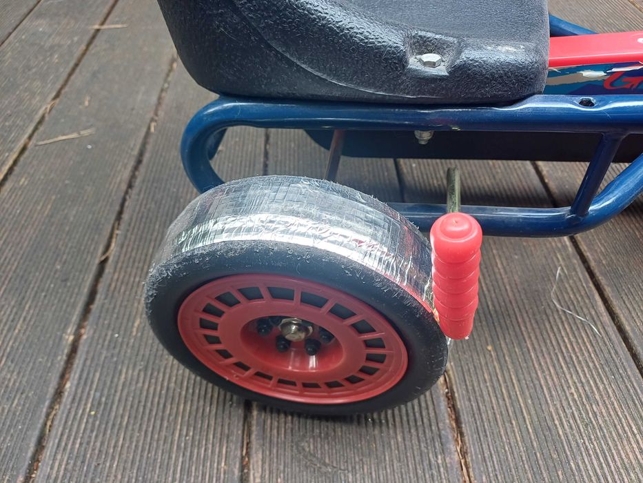 Gokart dziecięcy na pedały