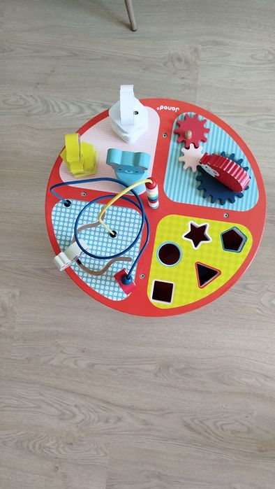 Mesa de actividades Janod