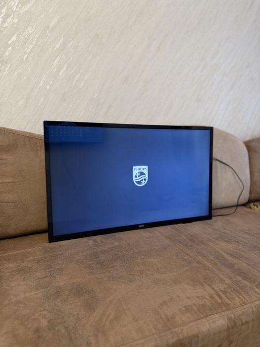 Телевізор Philips 32