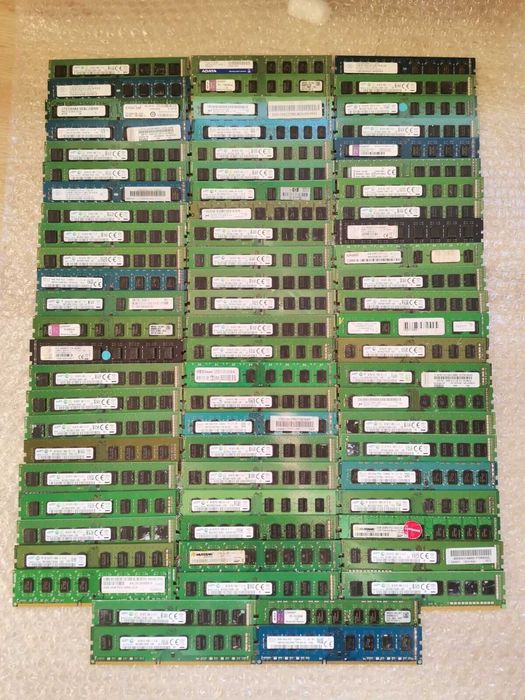 Память DDR3 4GB 1333/1600мгц PC3-10600U 12800U 4 ГБ Оперативная