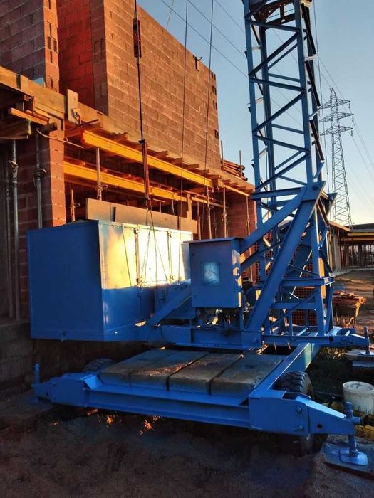 Grua Tecnho - 17 m de lança