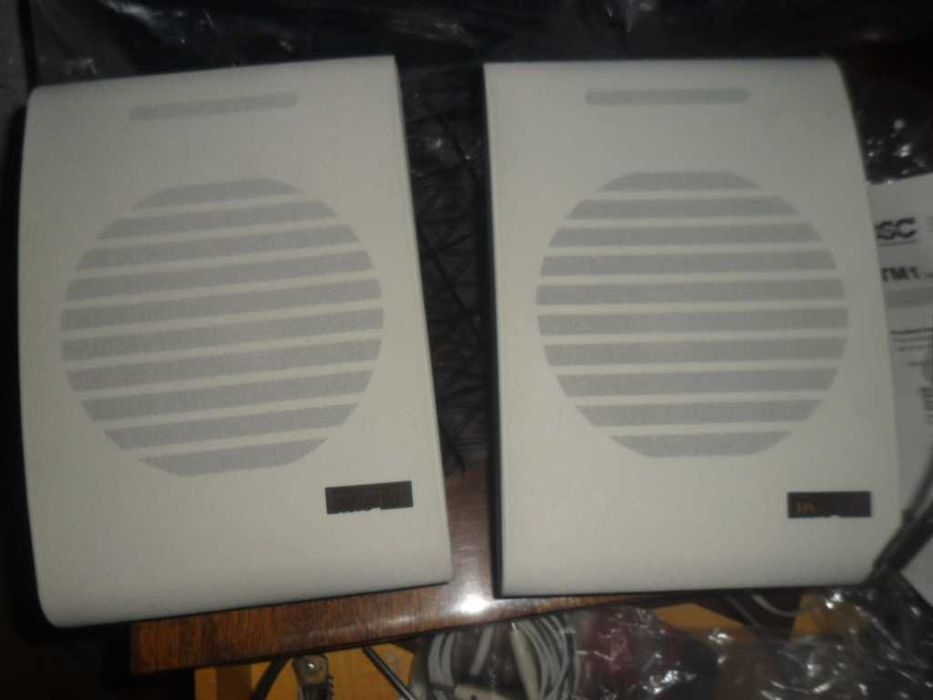 Новый усилитель INTER-PA935 для радиоузла моно и новые колонки разные