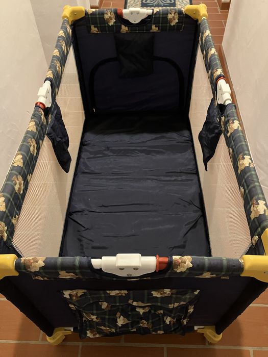 Cama viagem e banheira