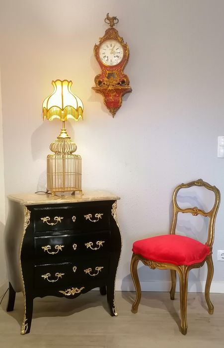 Par de cómodas "Bombée" (ou mesas de apoio mesinhas cabeceira) Luís XV