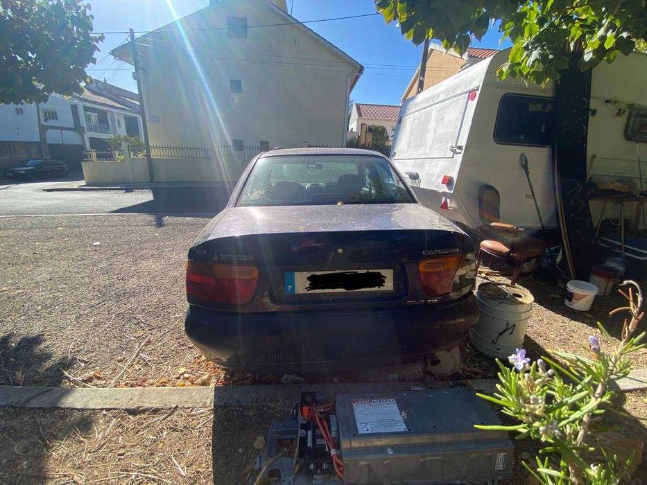 Mitsubishi Carisma 1.9 GLX TD (1998) inteiro ou partes — photo 3