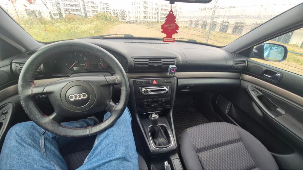 Audi A4 B5 1.6 benzyna + lpg
