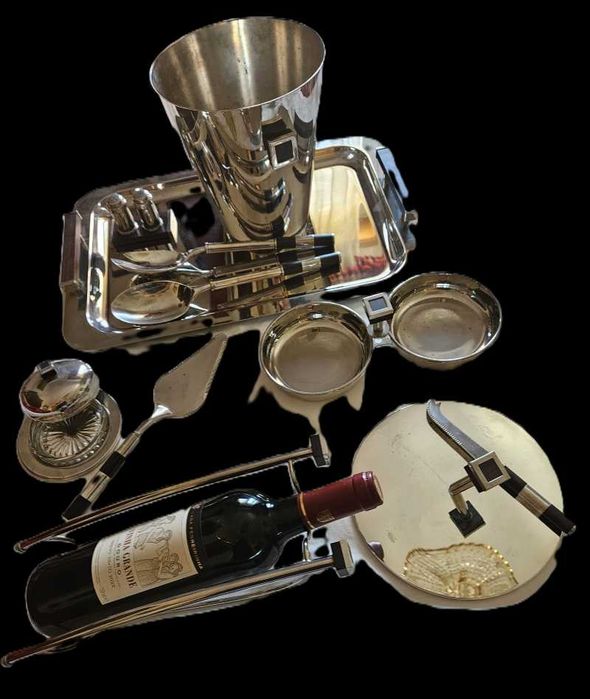 Serviço de Bar / Aperitivos Vintage, em Casquinha com apontamentos em madeira escura – Estilo Art Déco