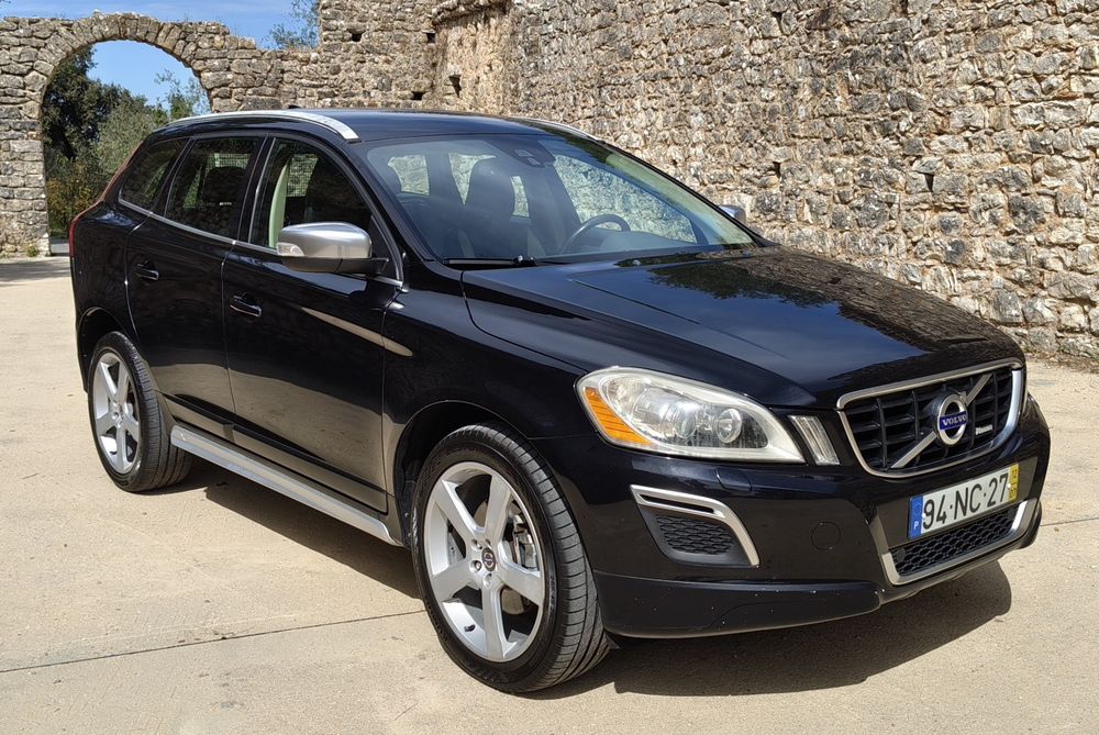 Volvo XC60 2.0 D4 163CV R-Design 1 DONO