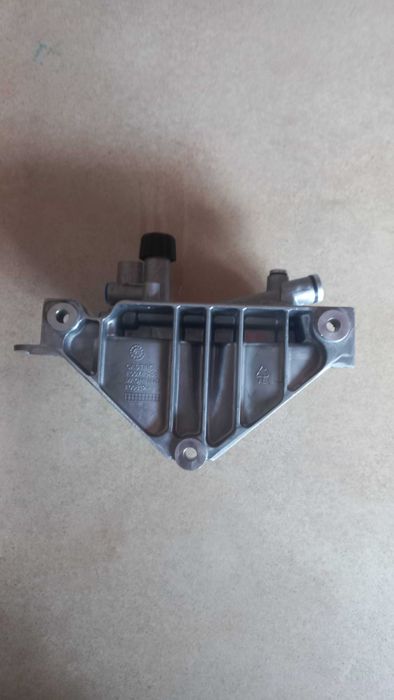 Корпус полка паливних фільтрів Volvo FH/FM, Renault Magnum/Premium DXI